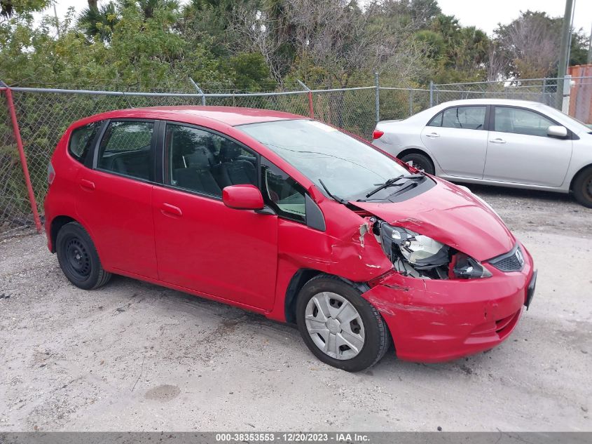 2013 Honda Fit VIN: JHMGE8H38DC021131 Lot: 38353553