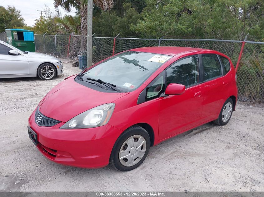 2013 Honda Fit VIN: JHMGE8H38DC021131 Lot: 38353553