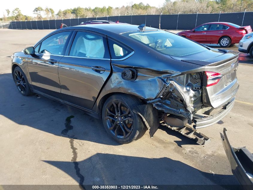 3FA6P0HDXKR101830 2019 Ford Fusion Se