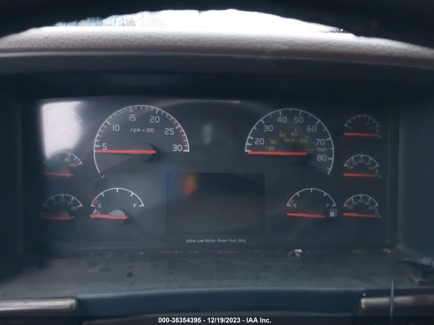 2016 Volvo Vn Vnl VIN: 4V4NC9EH0GN933382 Lot: 38354395