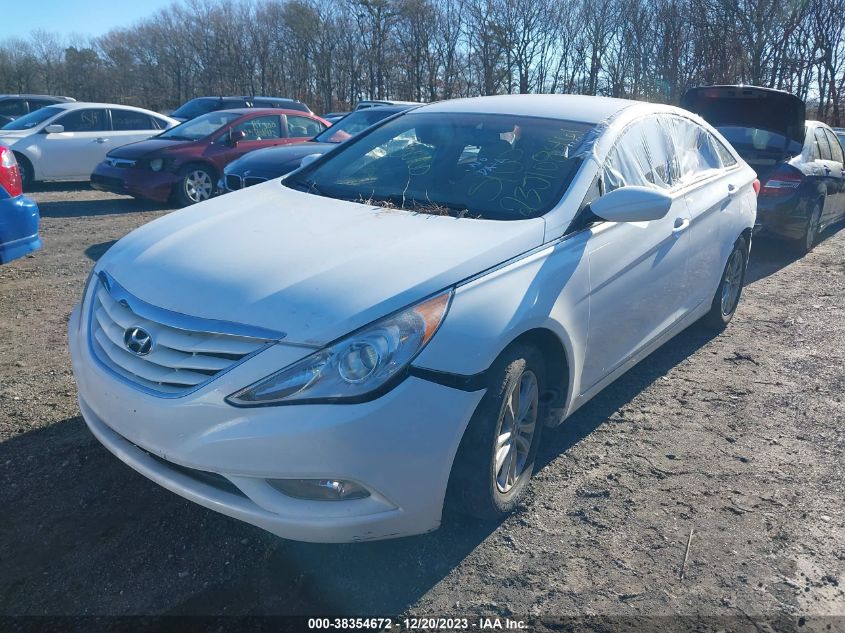 5NPEB4AC3DH580207 2013 Hyundai Sonata Gls