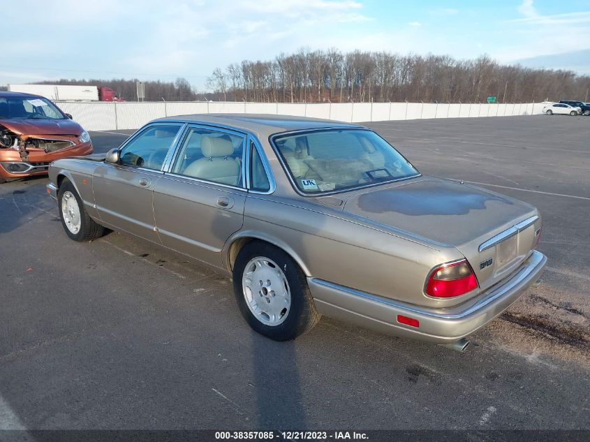 1995 Jaguar Xj6 VIN: SAJHX1743SC737807 Lot: 38357085