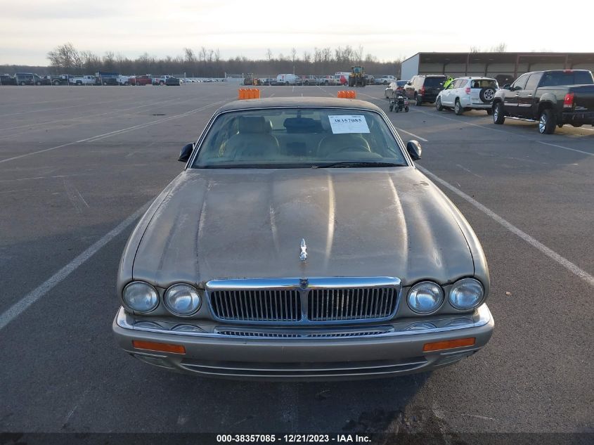 1995 Jaguar Xj6 VIN: SAJHX1743SC737807 Lot: 38357085