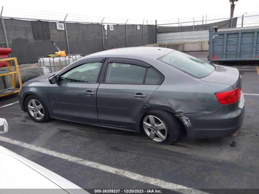 3VW2K7AJXEM237602 2014 Volkswagen Jetta 2.0L S