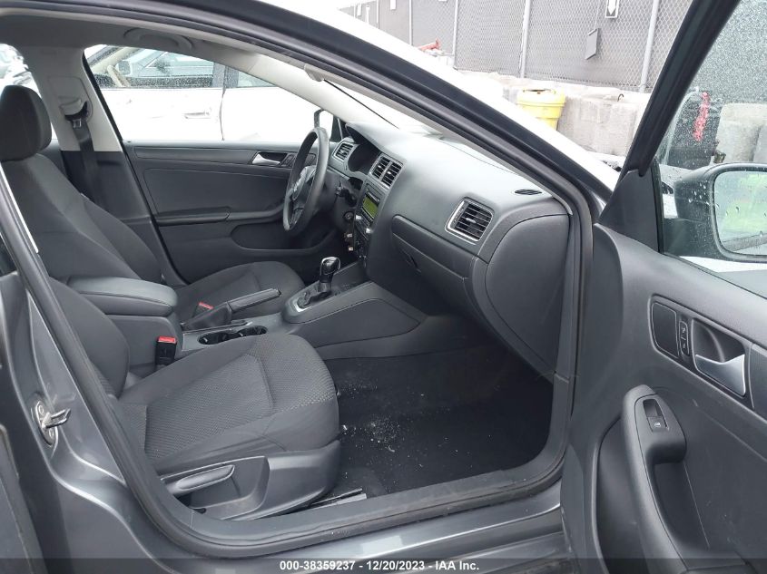 3VW2K7AJXEM237602 2014 Volkswagen Jetta 2.0L S