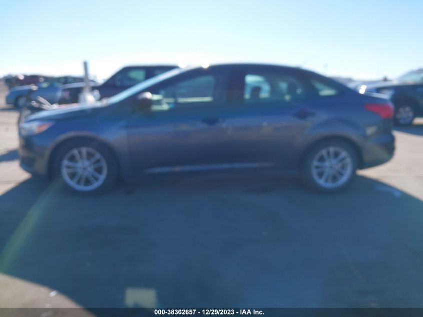 2015 Ford Focus S VIN: 1FADP3E29FL240492 Lot: 38362657