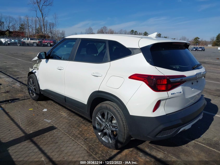 2023 Kia Seltos Lx VIN: KNDEPCAA3P7385274 Lot: 38363214