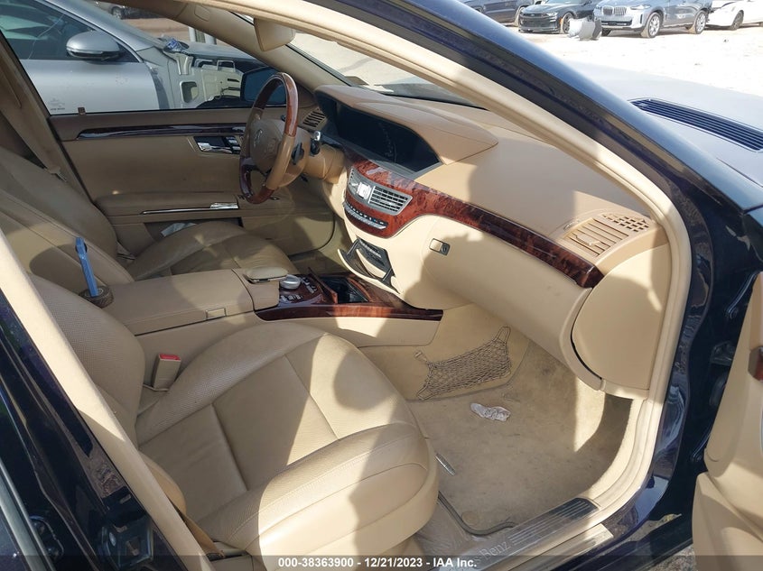 2010 Mercedes-Benz S 550 VIN: WDDNG7BB8AA328468 Lot: 38363900