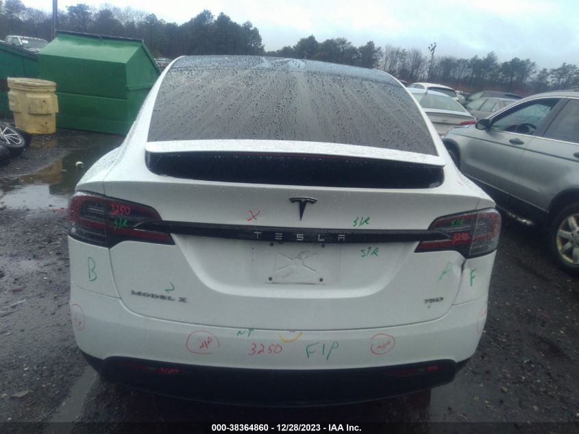 2018 Tesla Model X 100D/75D/P100D VIN: 5YJXCBE26JF102286 Lot: 38364860