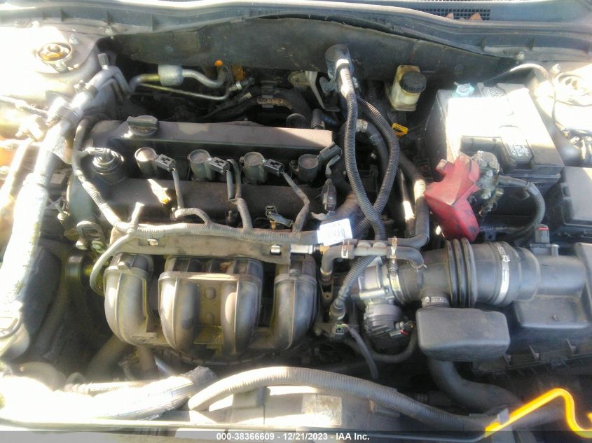 3FAHP0HAXAR381195 2010 Ford Fusion Se