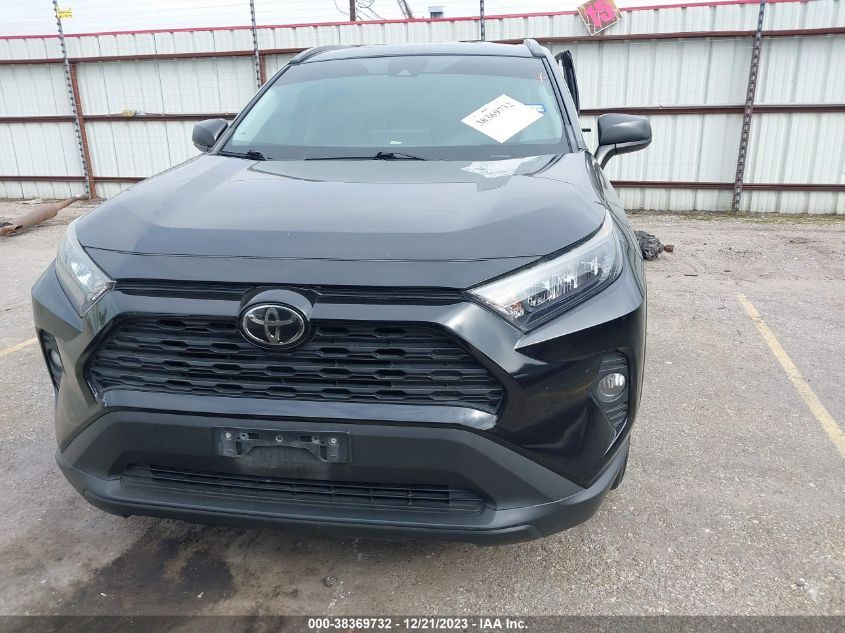 2T3H1RFVXKC006959 2019 Toyota Rav4 Le