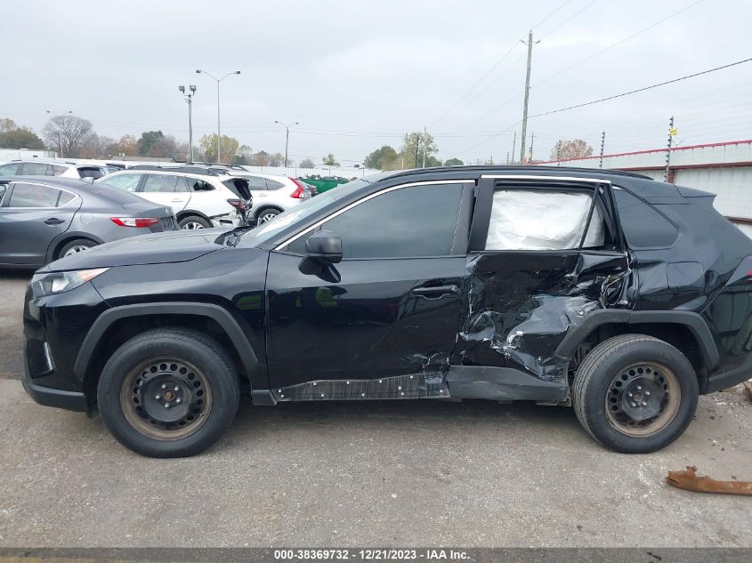 2T3H1RFVXKC006959 2019 Toyota Rav4 Le