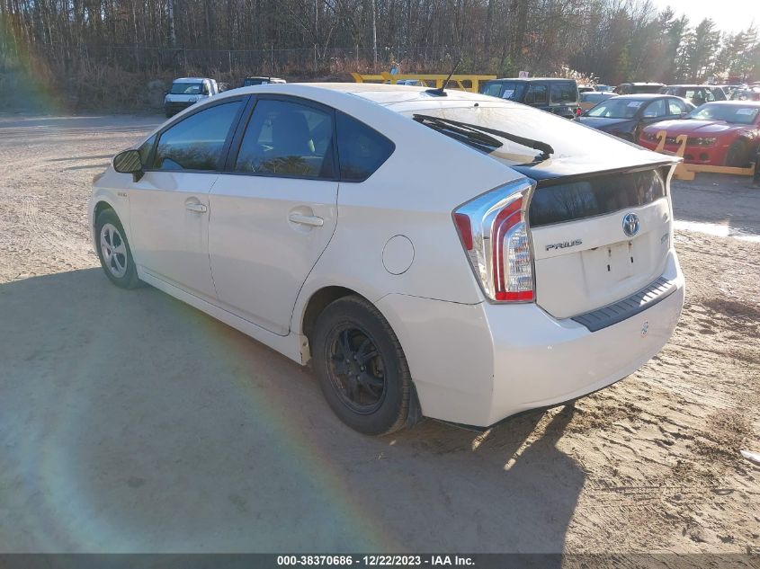 2015 Toyota Prius Three VIN: JTDKN3DU1F0438575 Lot: 38370686