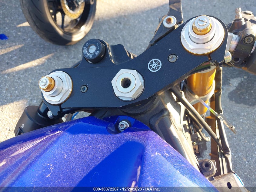 2009 Yamaha Yzfr6 VIN: JYARJ16E69A011813 Lot: 38372267