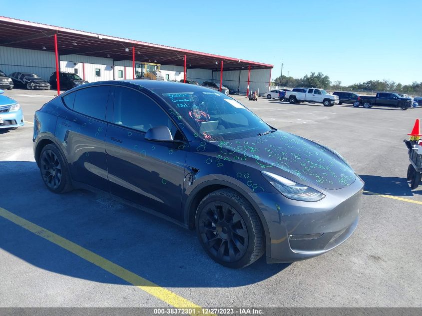 2021 Tesla Model Y Long Range Dual Motor All-Wheel Drive VIN: 5YJYGDEE2MF254391 Lot: 38372301