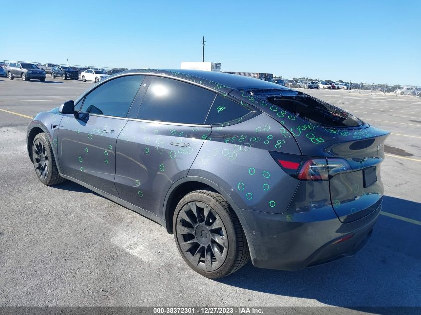 2021 Tesla Model Y Long Range Dual Motor All-Wheel Drive VIN: 5YJYGDEE2MF254391 Lot: 38372301