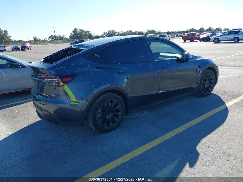 2021 Tesla Model Y Long Range Dual Motor All-Wheel Drive VIN: 5YJYGDEE2MF254391 Lot: 38372301