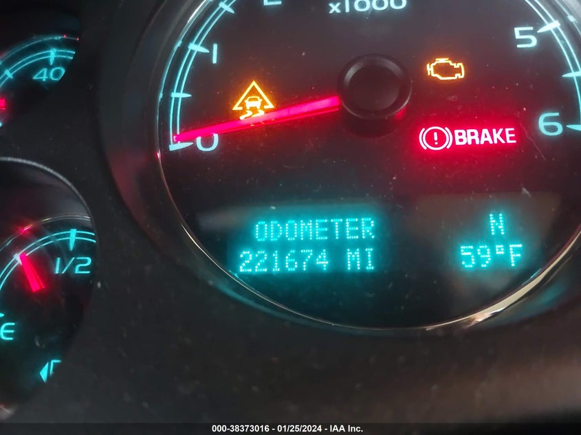 2010 Chevrolet Tahoe Ls VIN: 1GNMCAE34AR105470 Lot: 38373016