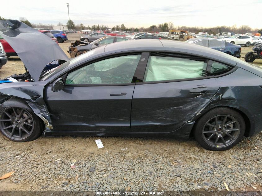 2022 Tesla Model 3 Long Range Dual Motor All-Wheel Drive VIN: 5YJ3E1EB1NF261354 Lot: 38374038