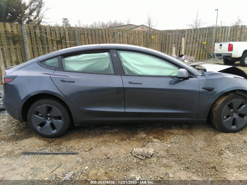 2022 Tesla Model 3 Long Range Dual Motor All-Wheel Drive VIN: 5YJ3E1EB1NF261354 Lot: 38374038