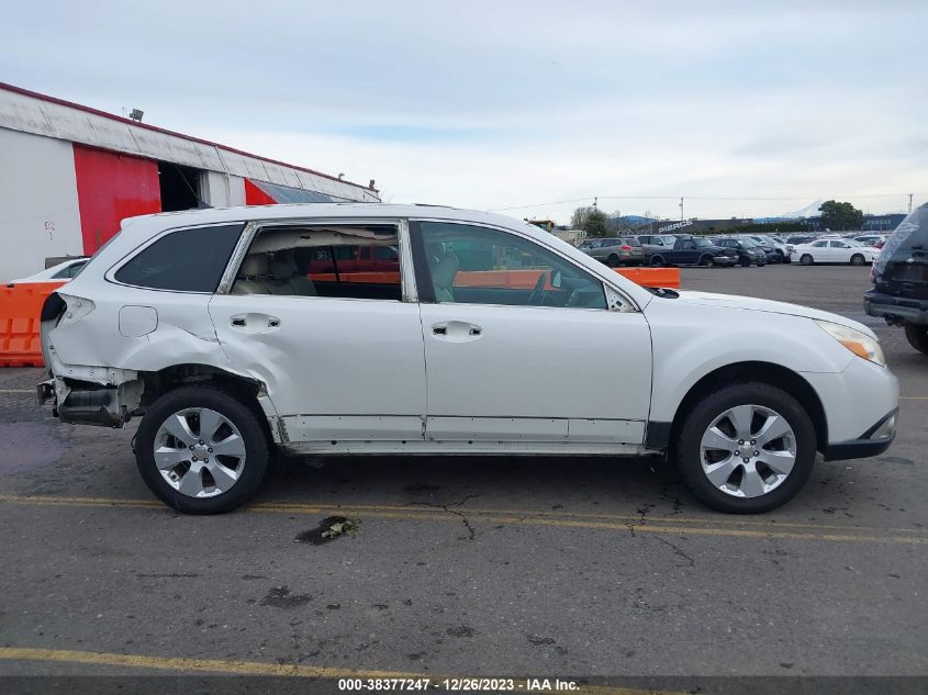 2011 Subaru Outback 2.5I Limited VIN: 4S4BRBKC0B3393383 Lot: 38377247