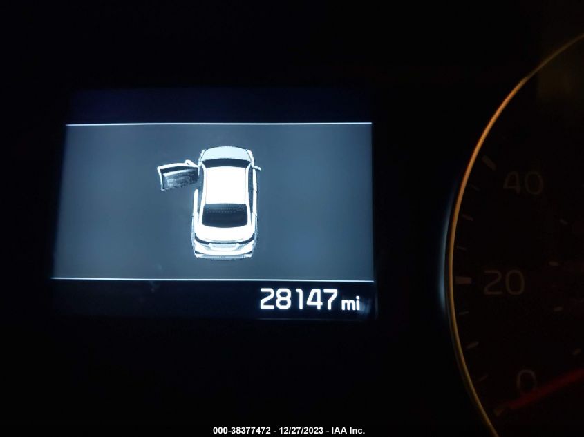 3KPF24AD1KE138296 2019 Kia Forte Lxs