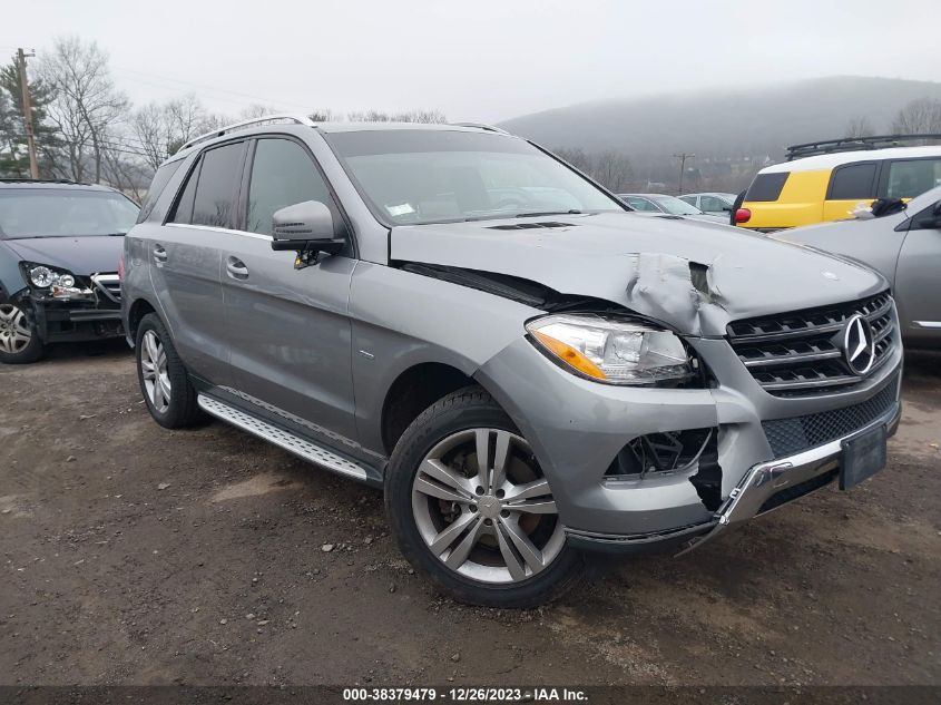 4JGDA5HB0CA030305 2012 Mercedes-Benz Ml 350 4Matic