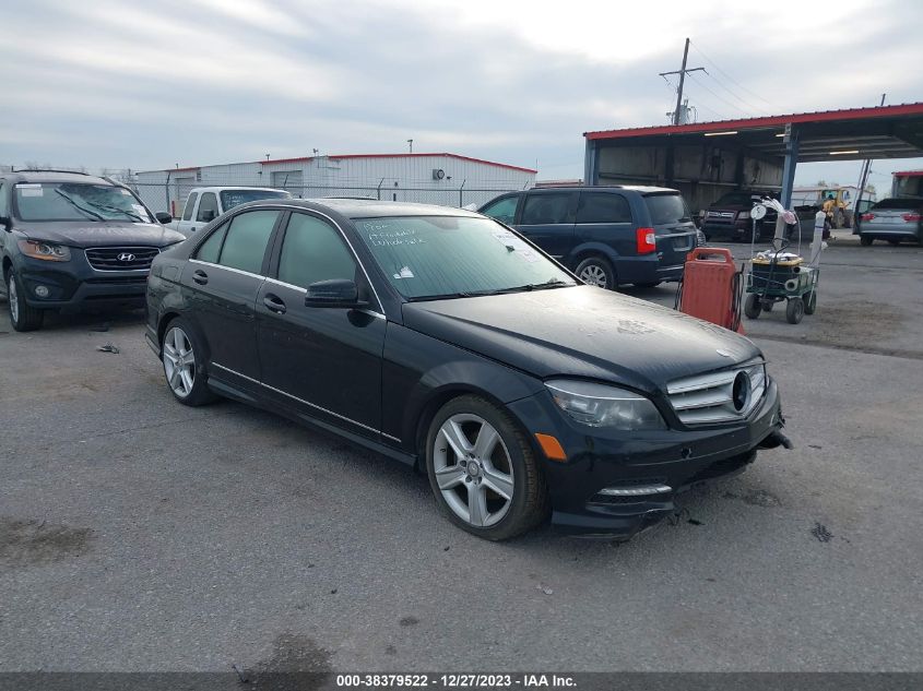 2011 Mercedes-Benz C 300 Luxury 4Matic/Sport 4Matic VIN: WDDGF8BBXBA495451 Lot: 38379522