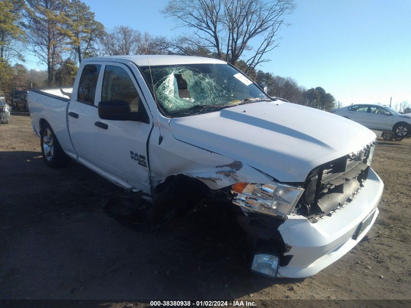 2019 Ram 1500 Classic Express Quad Cab 4X4 6'4 Box VIN: 1C6RR7FG7KS568867 Lot: 38380938