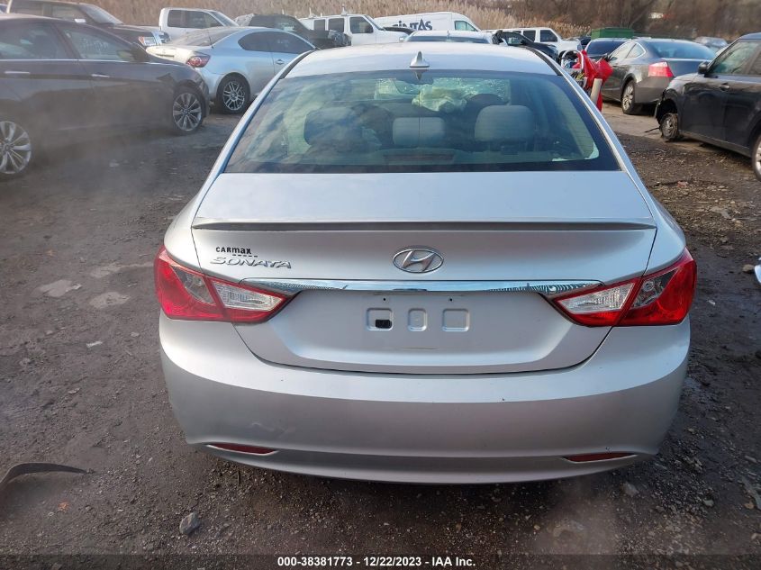 5NPEB4ACXDH593424 2013 Hyundai Sonata Gls