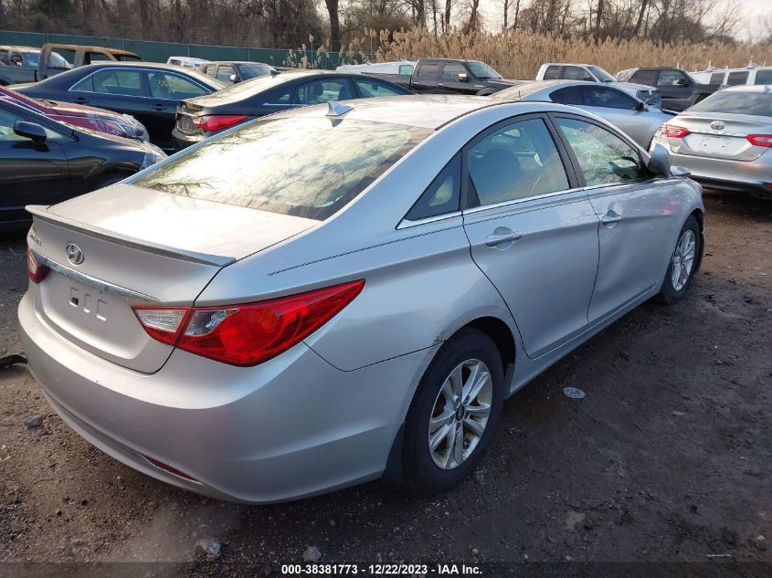 5NPEB4ACXDH593424 2013 Hyundai Sonata Gls