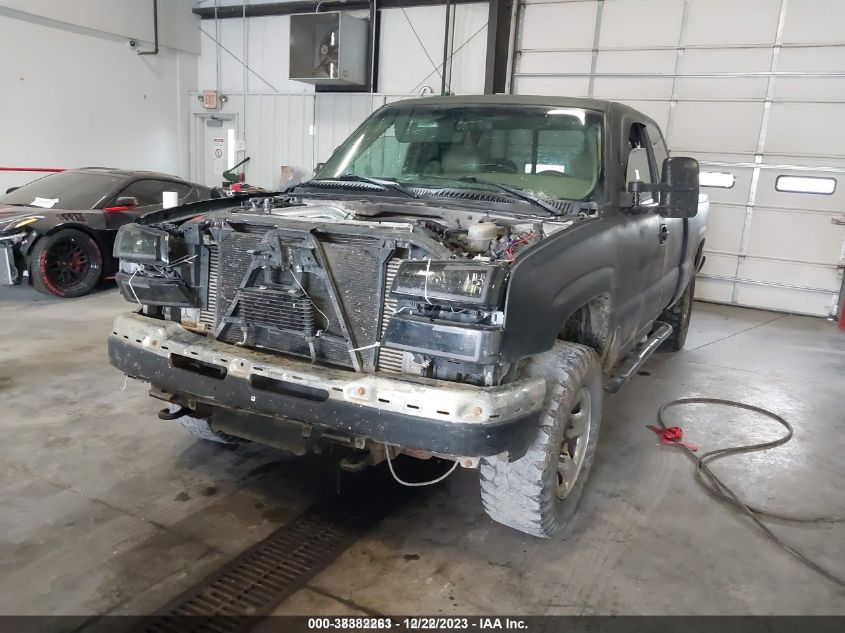 2000 Chevrolet Silverado 2500 Lt VIN: 1GCGK29U6YZ131676 Lot: 38382263