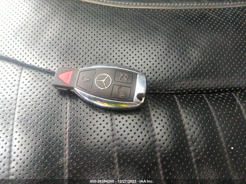 2015 MERCEDES-BENZ S 550 4MATIC WDDUG8FB6FA155763