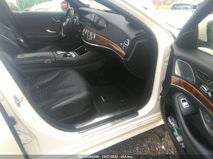 2015 MERCEDES-BENZ S 550 4MATIC WDDUG8FB6FA155763