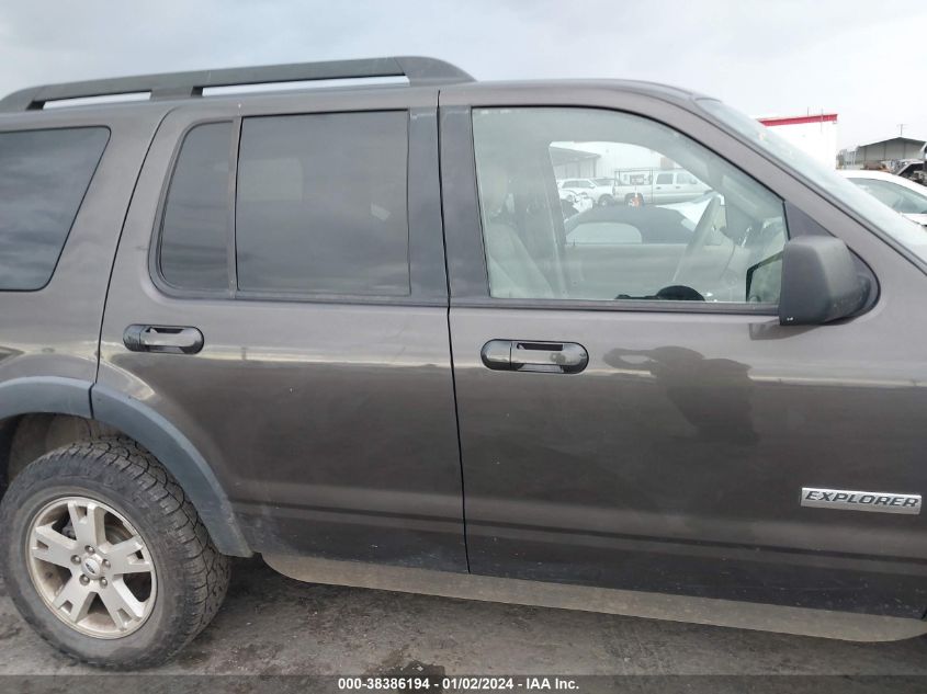 1FMEU73E57UB42868 2007 Ford Explorer Xlt