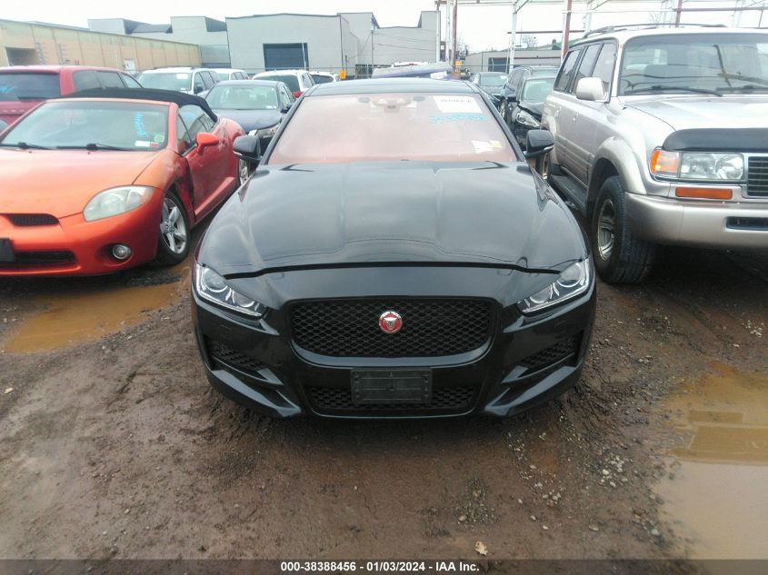 SAJAF4GXXKCP46522 2019 Jaguar Xe 30T R-Sport