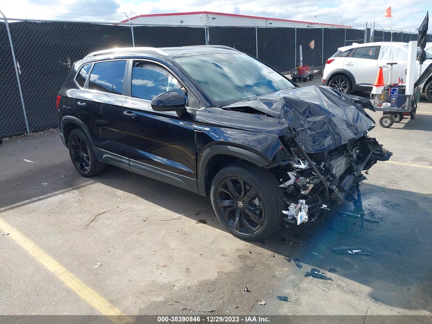 2022 VOLKSWAGEN TAOS 1.5T SE - 3VVLX7B26NM068793