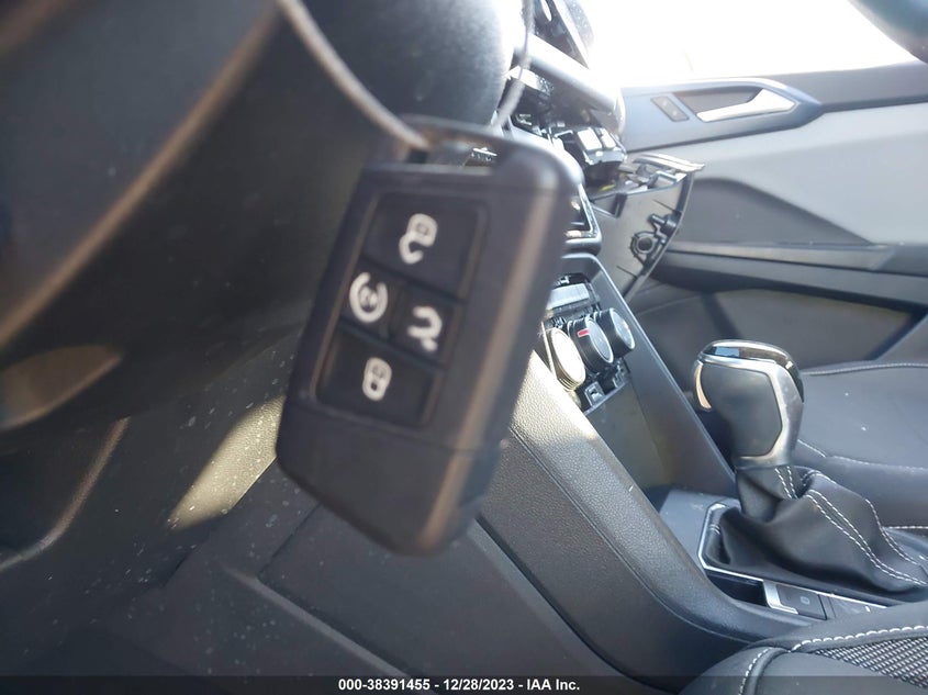 2022 VOLKSWAGEN TAOS 1.5T SE - 3VVLX7B27NM045927