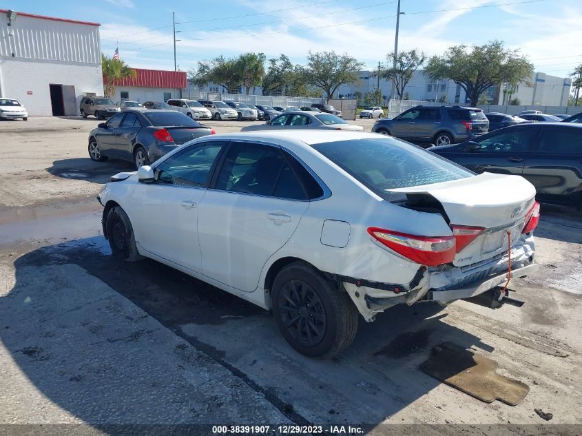 2016 Toyota Camry Le VIN: 4T1BF1FK5GU145426 Lot: 38391907