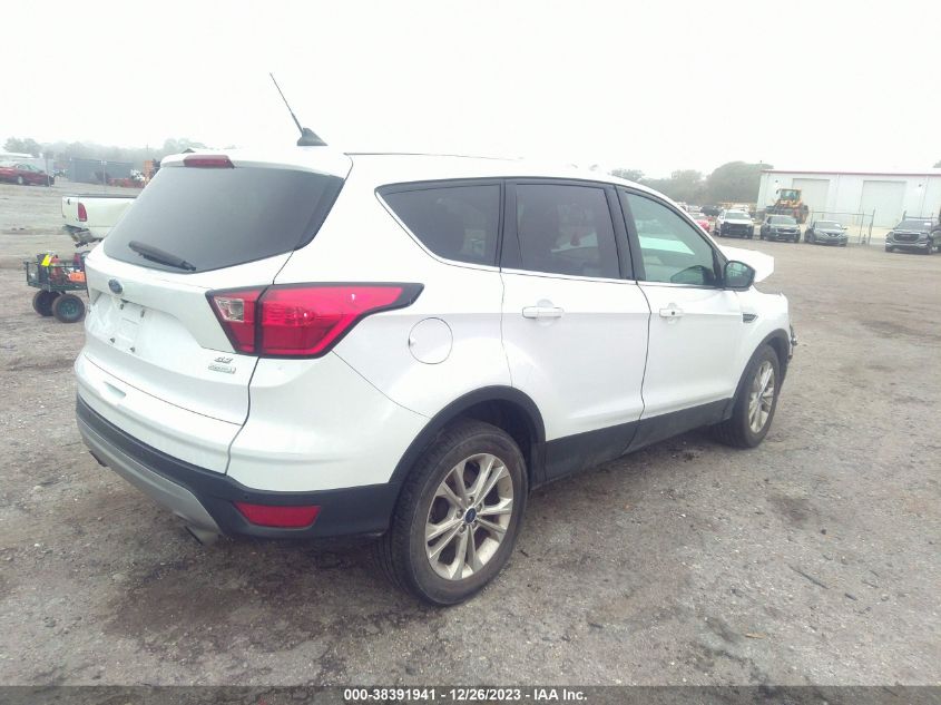 1FMCU0GD1KUC49022 2019 Ford Escape Se