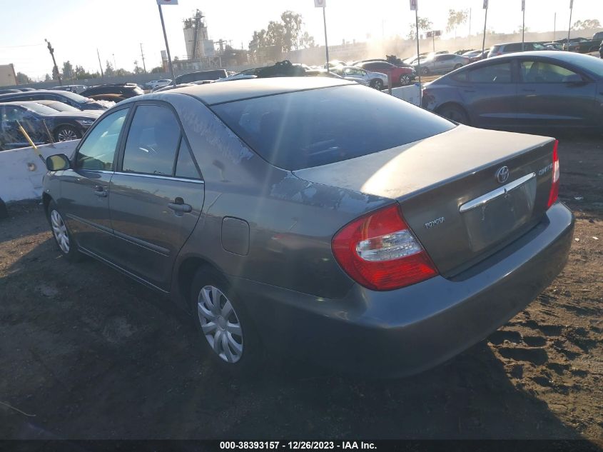 2002 Toyota Camry Le VIN: 4T1BE30K72U565270 Lot: 38393157