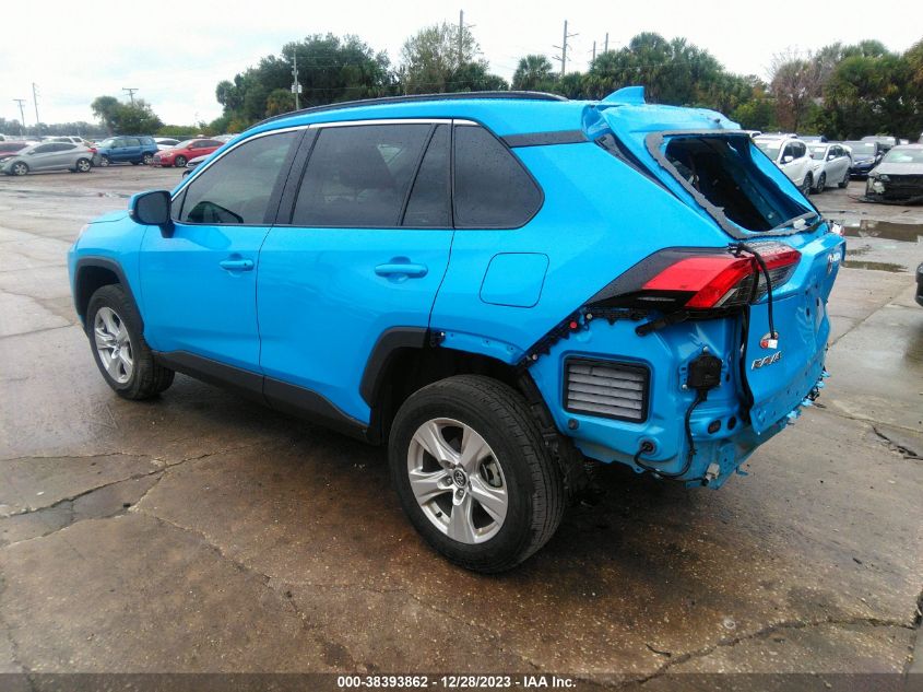 2T3W1RFV4MW104233 2021 Toyota Rav4 Xle