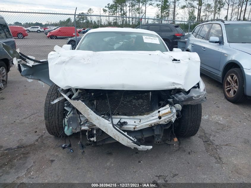 1FA6P8AM0F5328977 2015 Ford Mustang V6