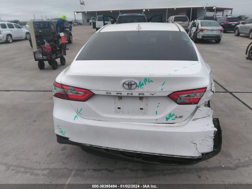 4T1B11HK2KU268895 2019 Toyota Camry Le