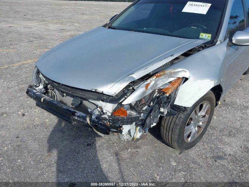 1HGCP2F6XCA057144 2012 Honda Accord 2.4 Se