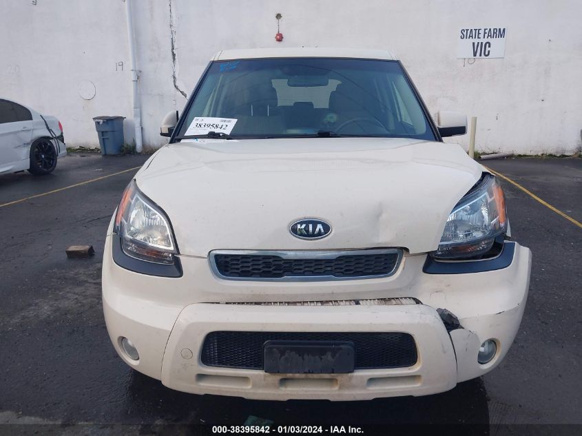 2011 Kia Soul ! VIN: KNDJT2A2XB7334165 Lot: 38395842