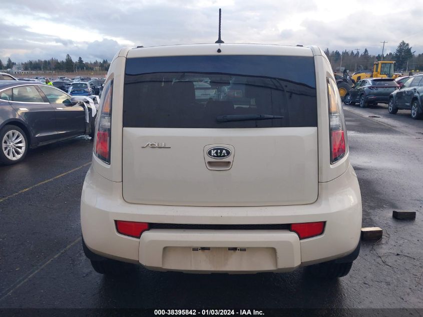 2011 Kia Soul ! VIN: KNDJT2A2XB7334165 Lot: 38395842