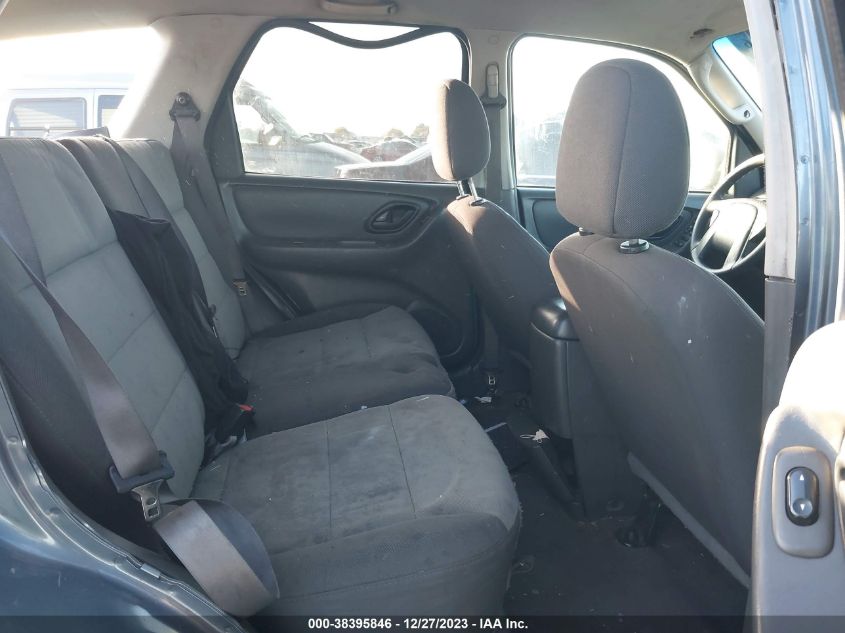 2005 Ford Escape Xls VIN: 1FMYU02Z15KA33194 Lot: 38395846