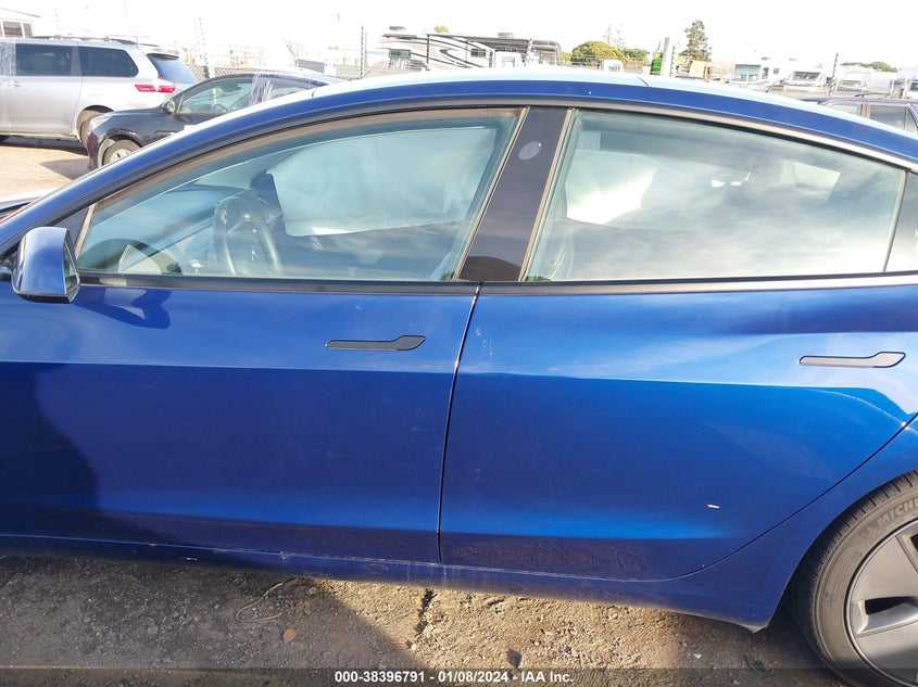 2021 Tesla Model 3 Standard Range Plus Rear-Wheel Drive VIN: 5YJ3E1EAXMF876328 Lot: 38396791