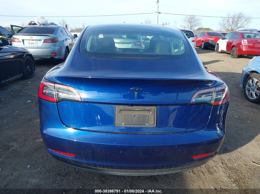 2021 Tesla Model 3 Standard Range Plus Rear-Wheel Drive VIN: 5YJ3E1EAXMF876328 Lot: 38396791